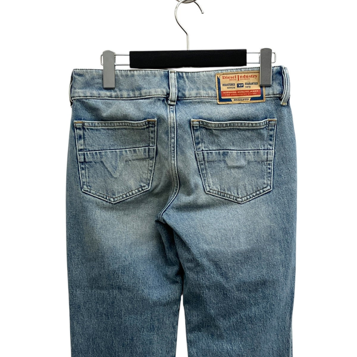 DIESEL ブーツカット ジーンズ ローウエスト D-Hushデニムパンツ09J55 古着・中古-4枚目のアイテム画像
