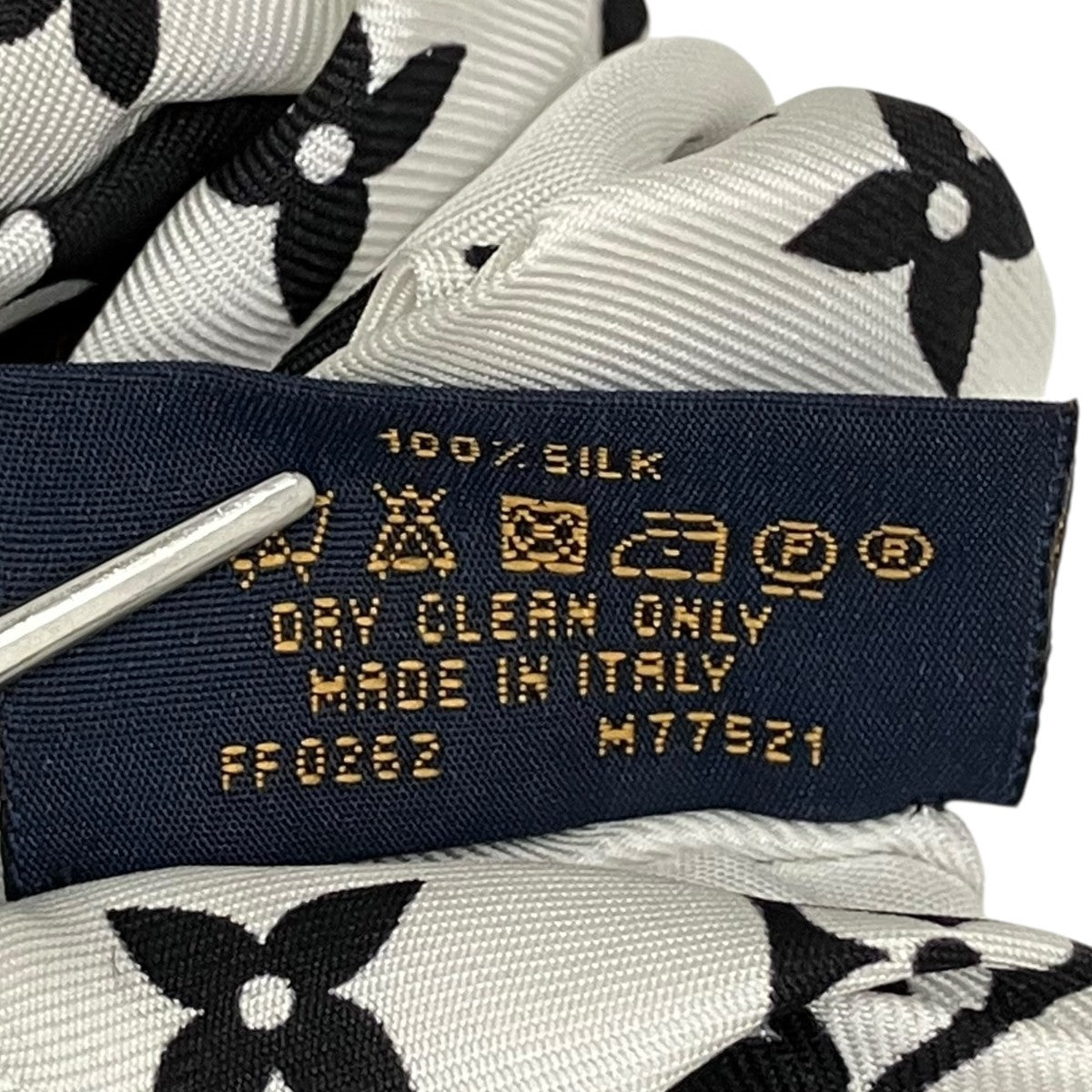 LOUIS VUITTON シュシュ・ビーマインドフルシュシュ 古着・中古-4枚目のアイテム画像