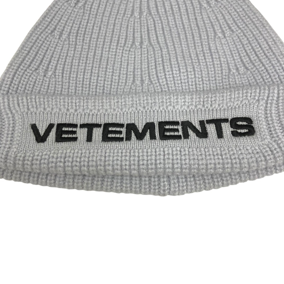 VETEMENTS ロゴビーニーUA53CA500G 古着・中古-3枚目のアイテム画像