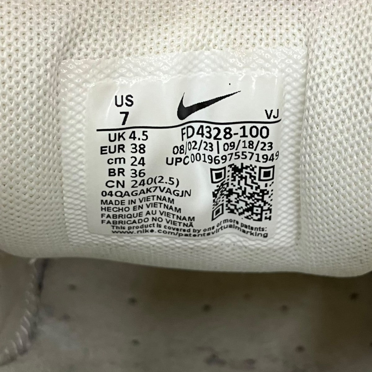 NIKE AIR MAX 90 LV8スニーカーFD4328-100 古着・中古-10枚目のアイテム画像