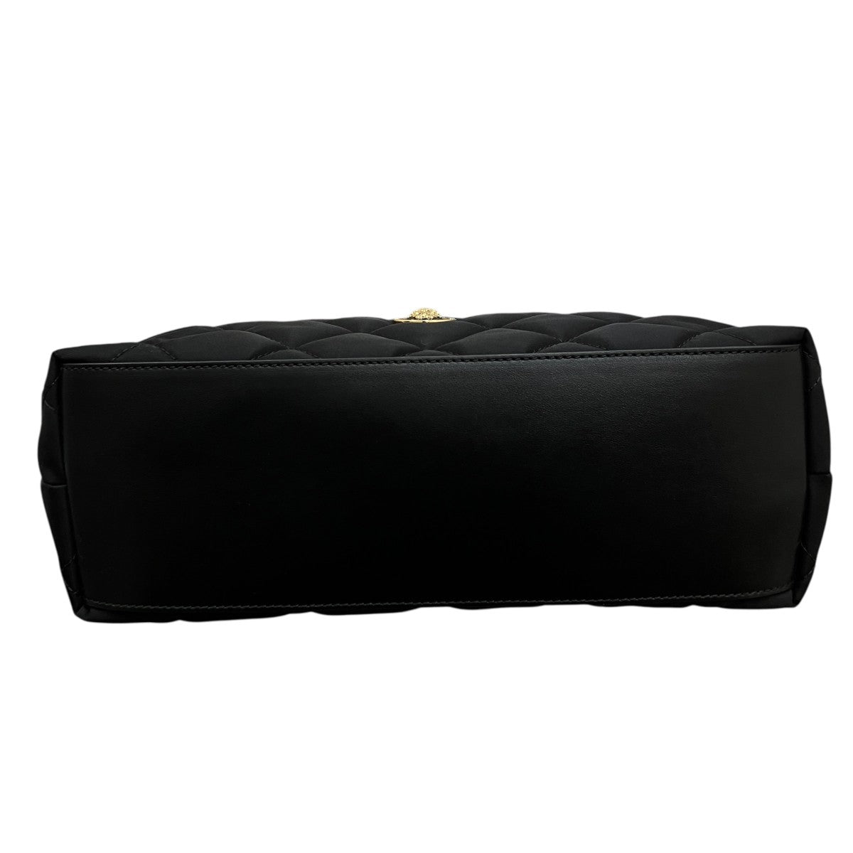 VERSACE キルティングナイロントートバッグ 1021386／1A15749 古着・中古-4枚目のアイテム画像