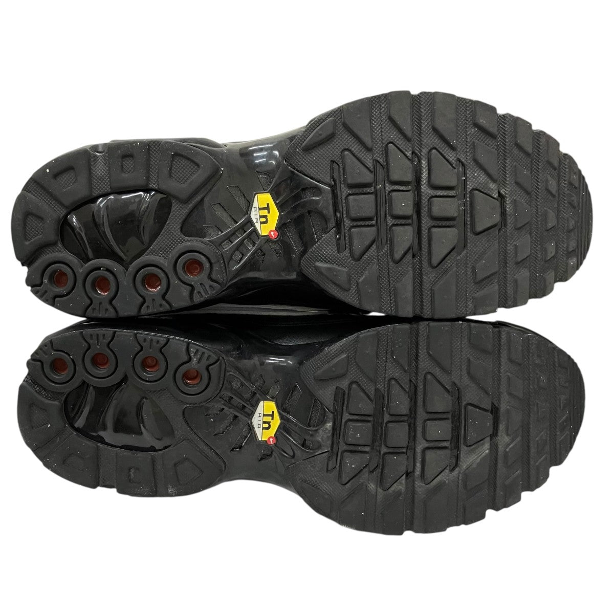 WMNS Air Max Plus TiempoスニーカーHF0074-001