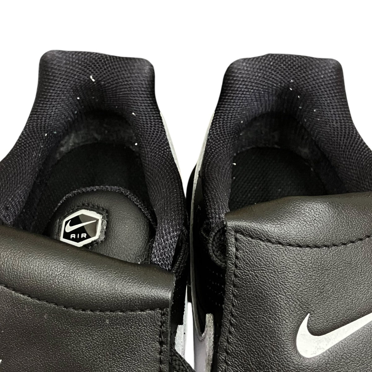 WMNS Air Max Plus TiempoスニーカーHF0074-001