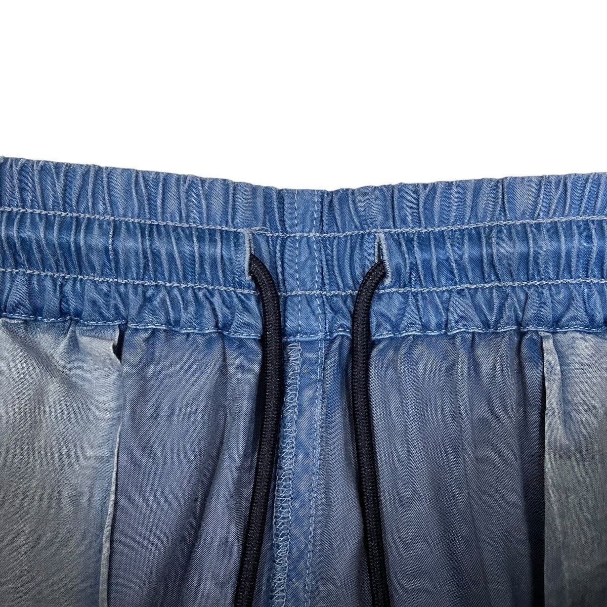 Shorts in denim-effect satinハーフパンツ0JMCD