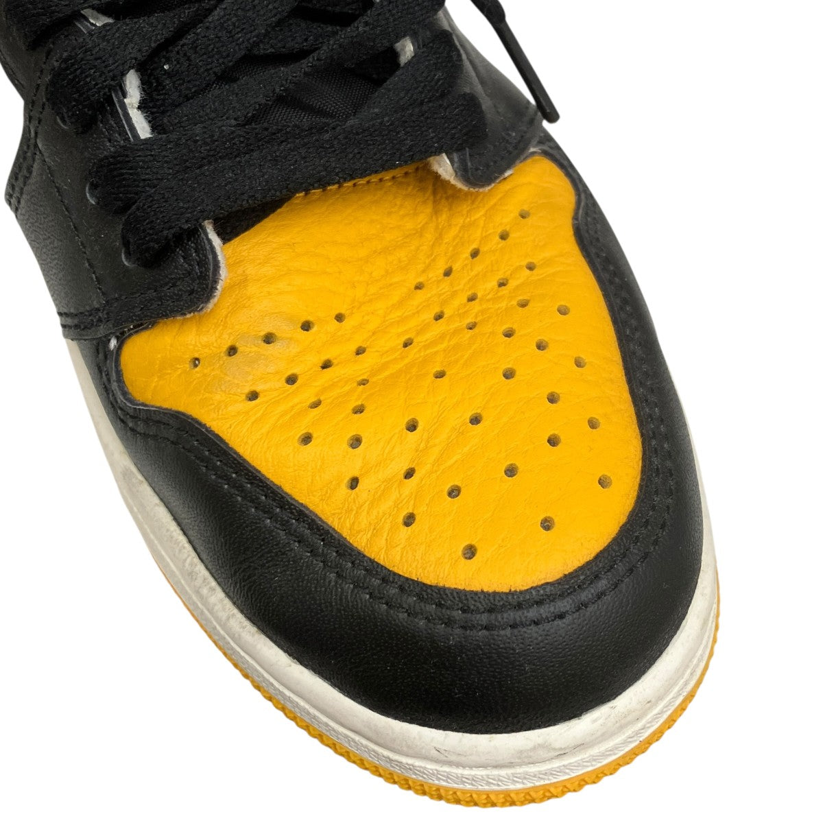 Nike Air Jordan 1 Retro High OG ”Taxi”スニーカー555088-711