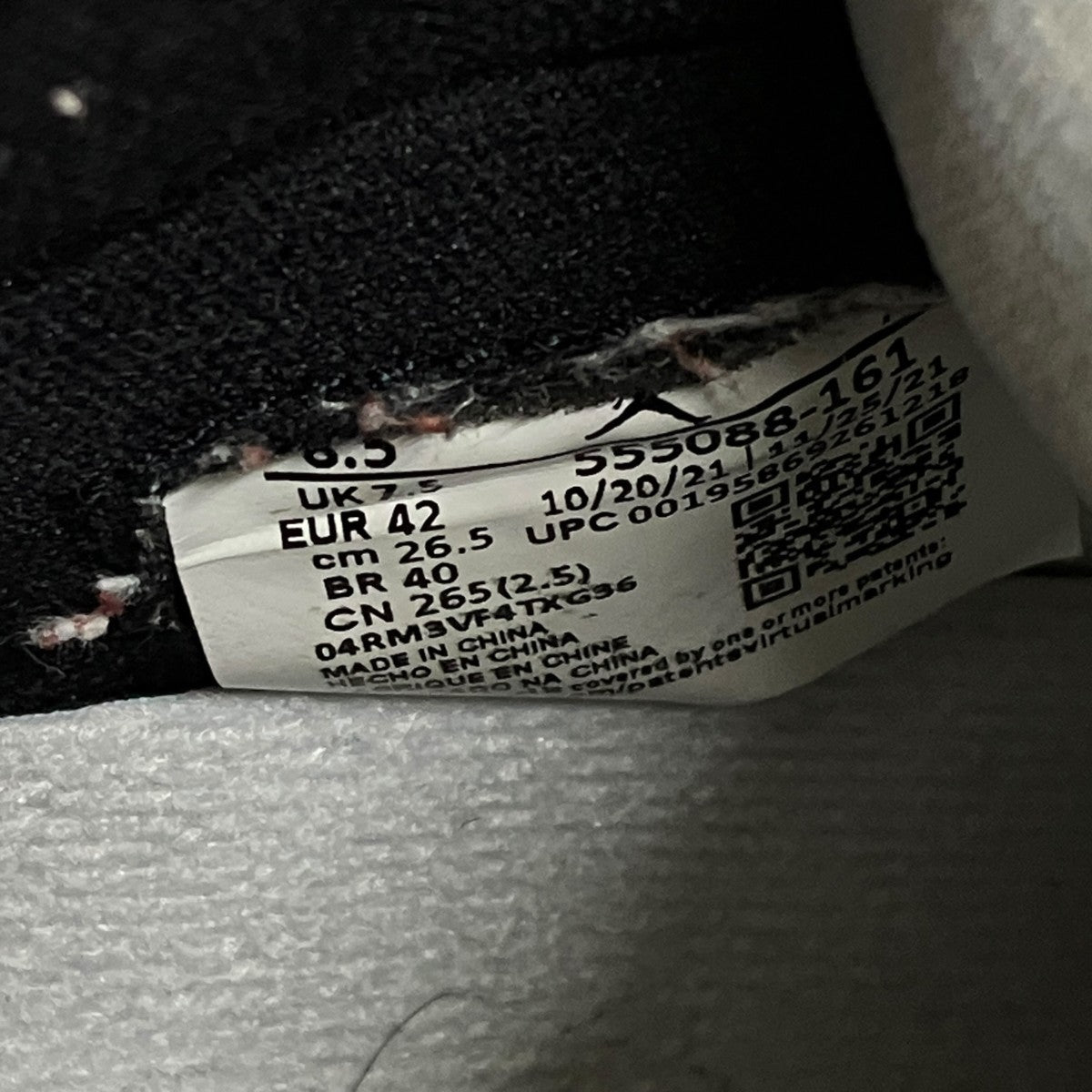 AIR JORDAN 1 RETRO HIGH OG HERITAGEスニーカー555088-161