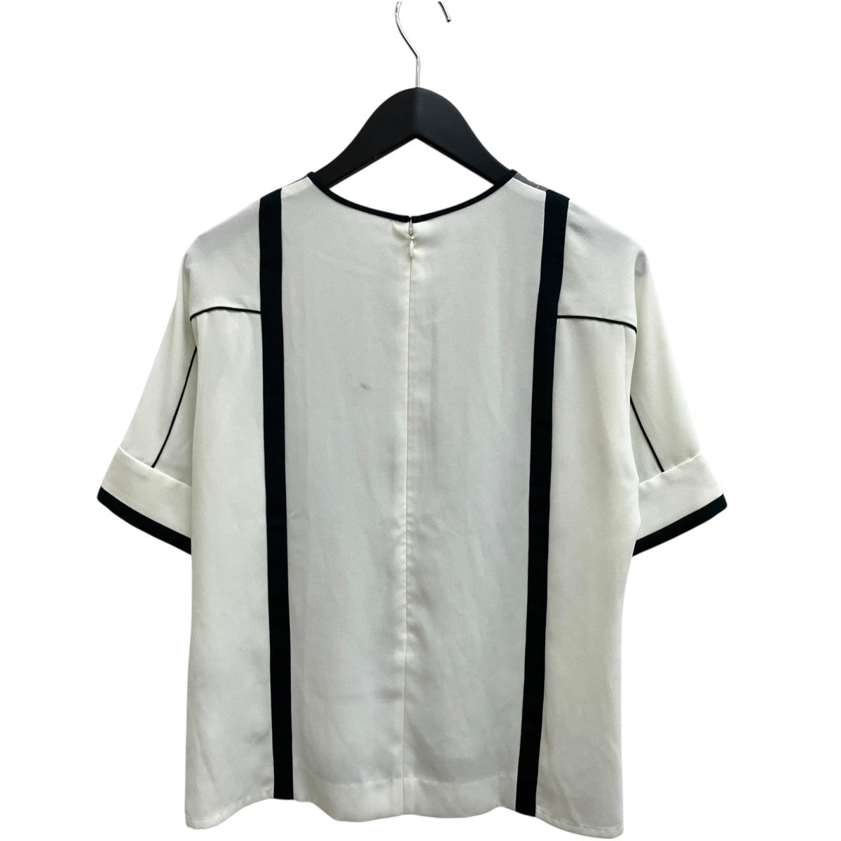 Framed flower blouse半袖カットソーMU22SS-0801-01
