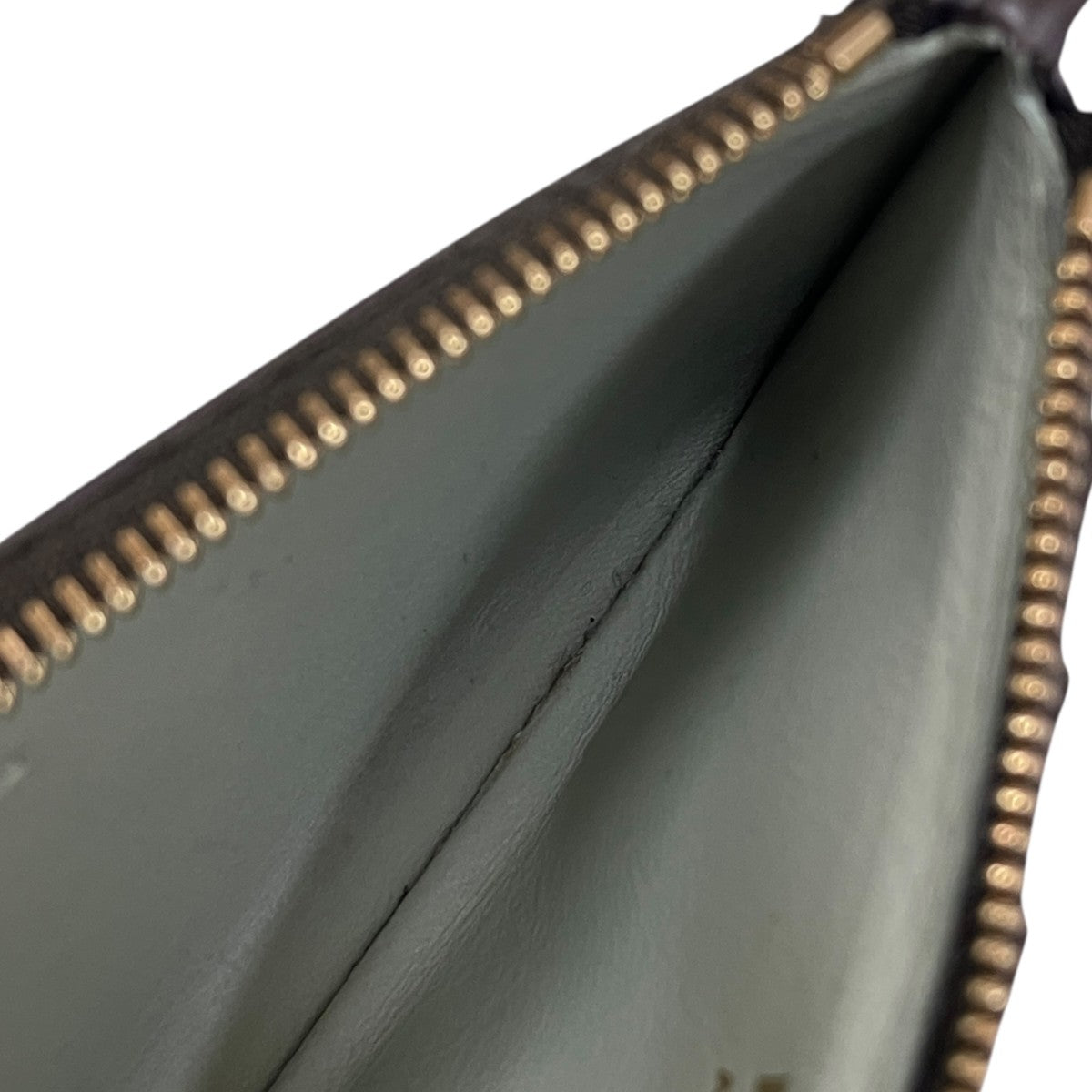 Knot coin cardholder in shiny nappa calfskinコインケース522338