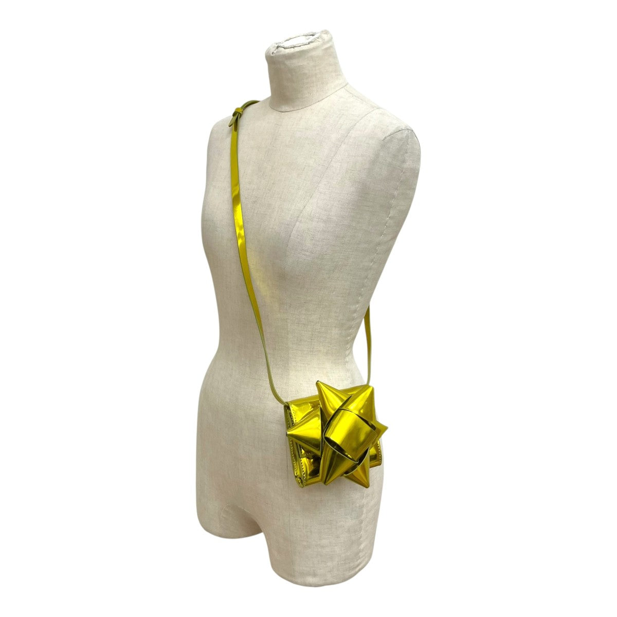 METALLIC GIFT BOW WALLETショルダーウォレットS54UI0127