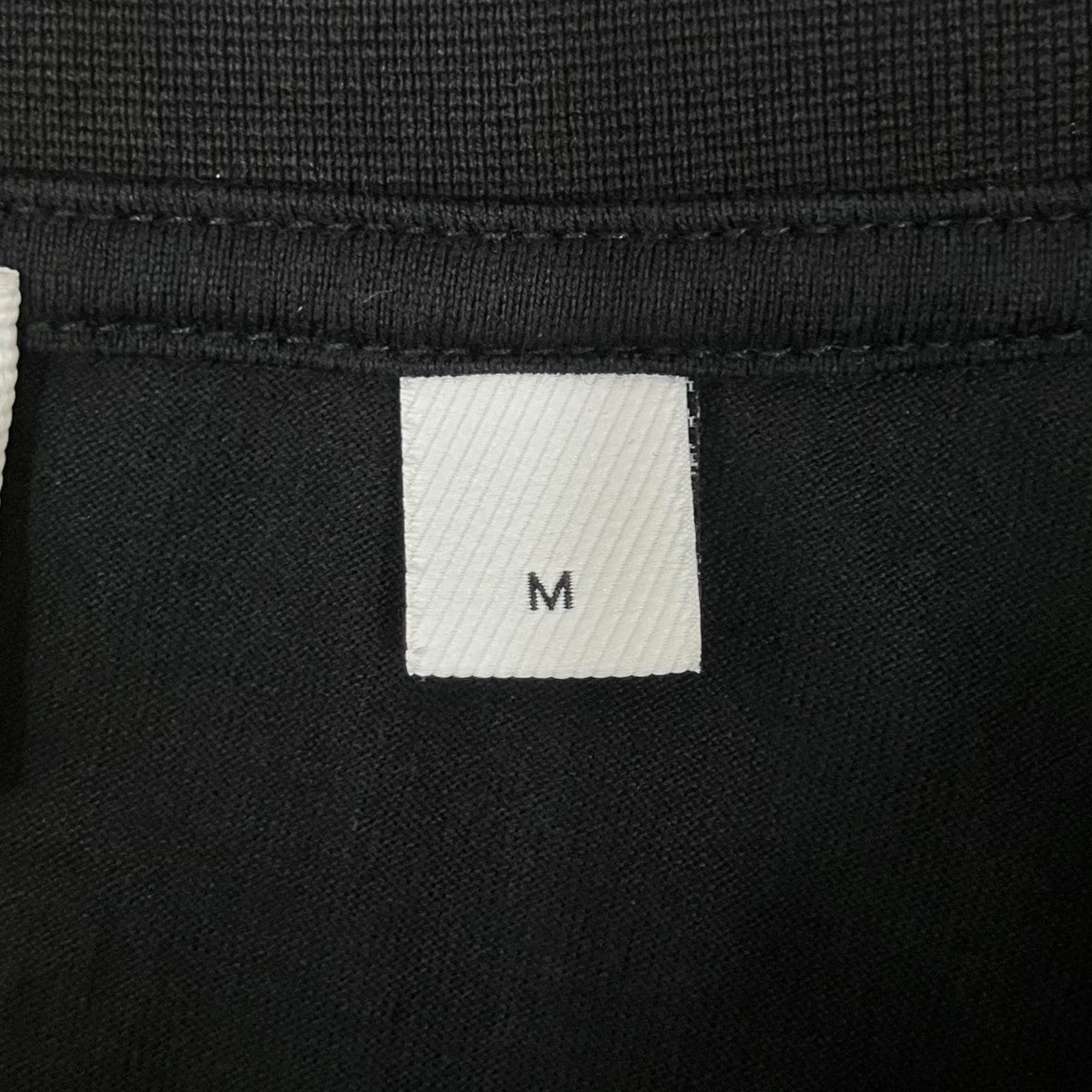 WHAT IS LOVE?半袖Tシャツ8029256