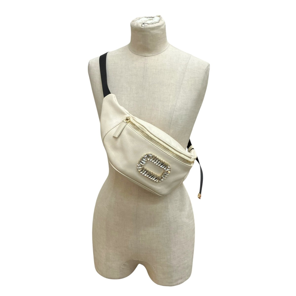 クリスタルバックルレザーウエストBAG