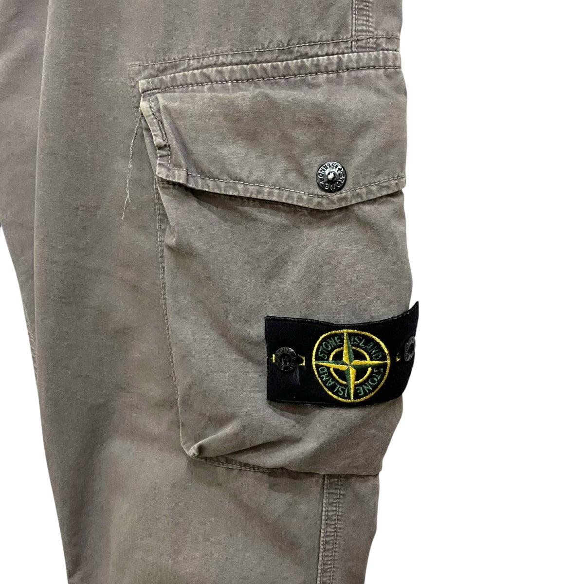 STONE ISLAND BRUSHED COTTON CANVAS OLD EFFECT CARGO PANTSパンツ7215318WA 古着・中古-3枚目のアイテム画像