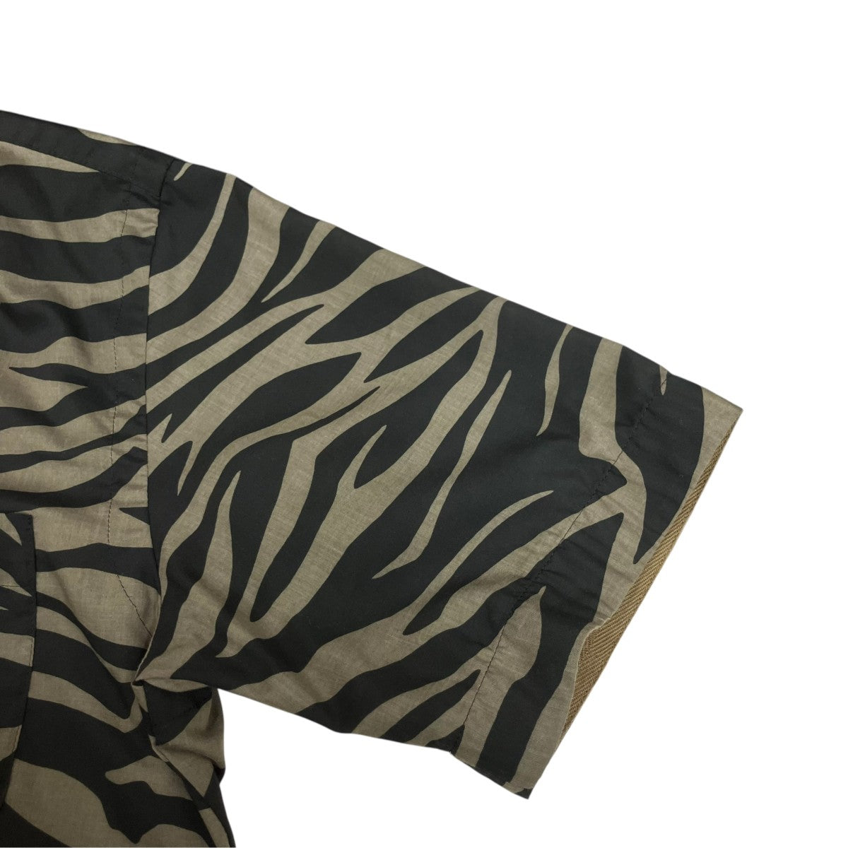 zebra-print shirt半袖シャツ20-02256M