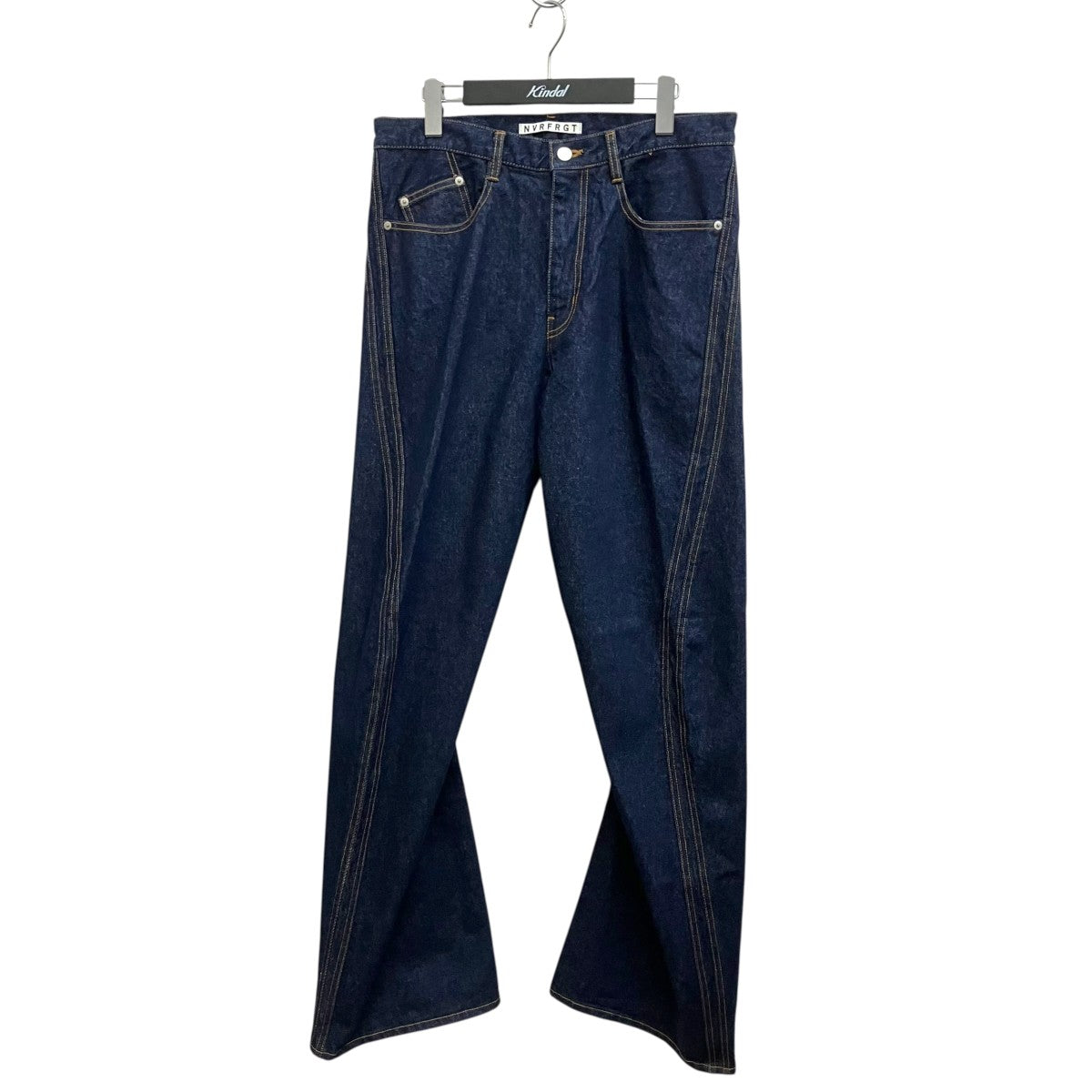 3D TWISTED JEANSデニムパンツNF241P07A