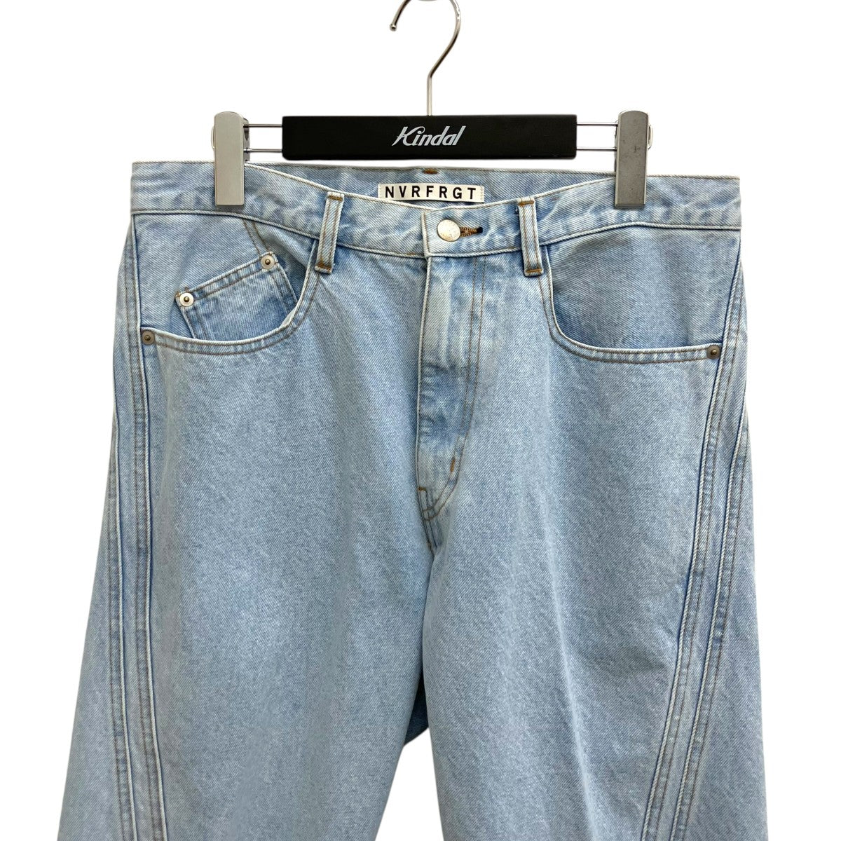 3D Twisted JeansデニムパンツNF231P01C
