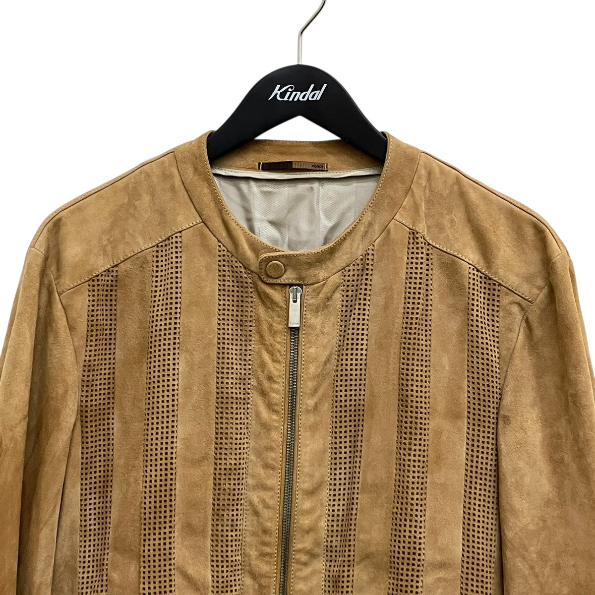 FENDI GRID CUT LEATHER ZIP JACKET FPG138 J62 古着・中古-3枚目のアイテム画像