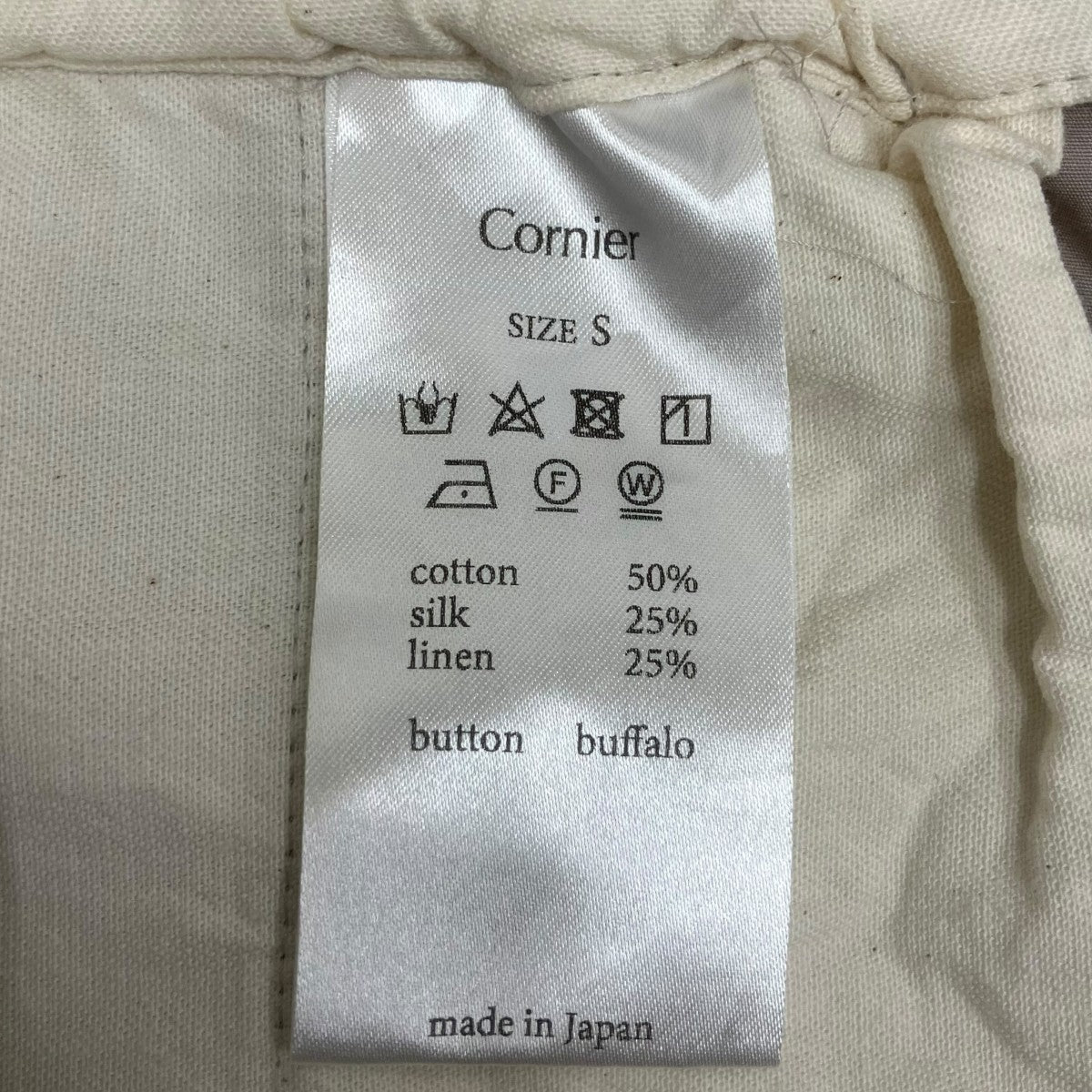 ショートパンツ