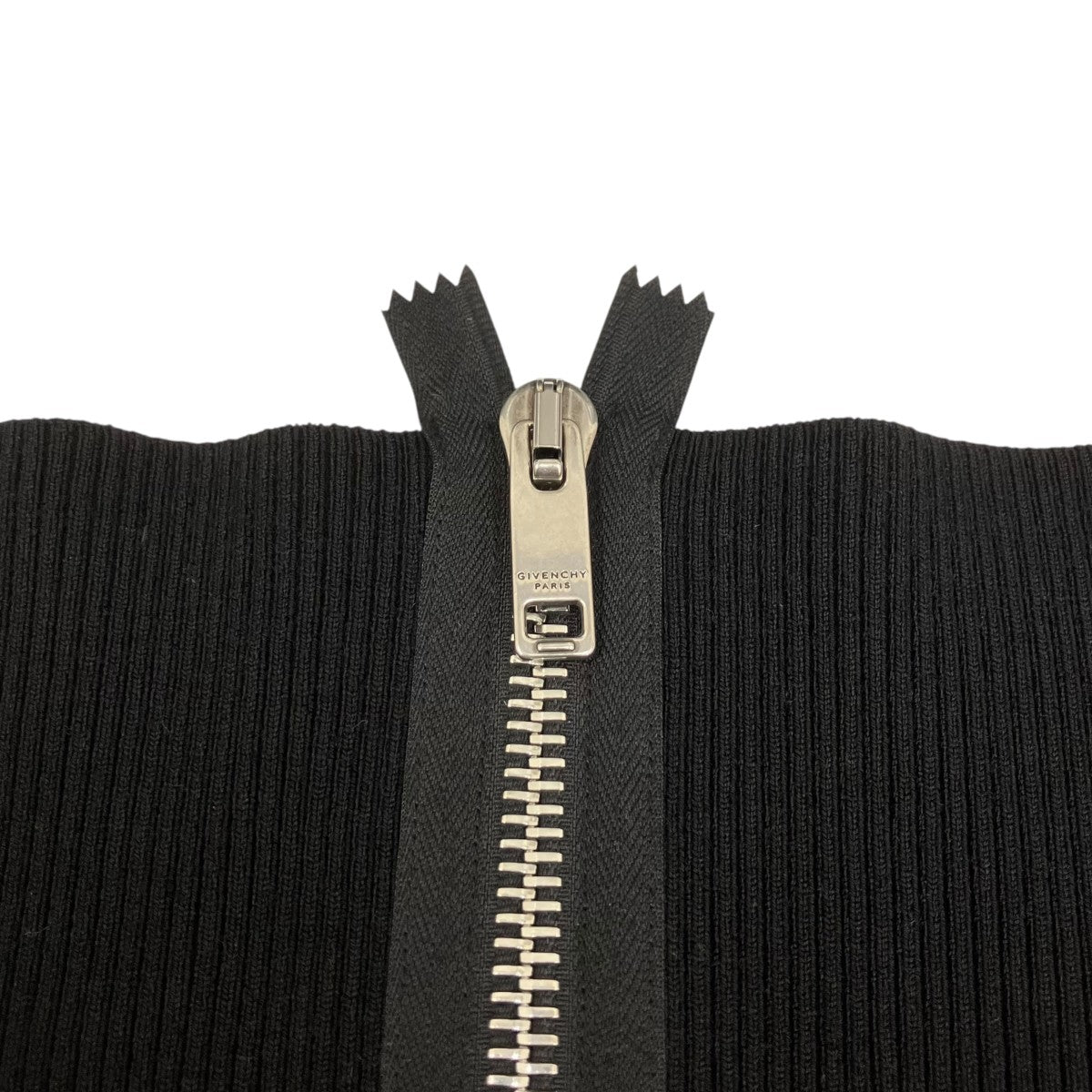 GIVENCHY ビスチェBM309D4Y72 古着・中古-4枚目のアイテム画像