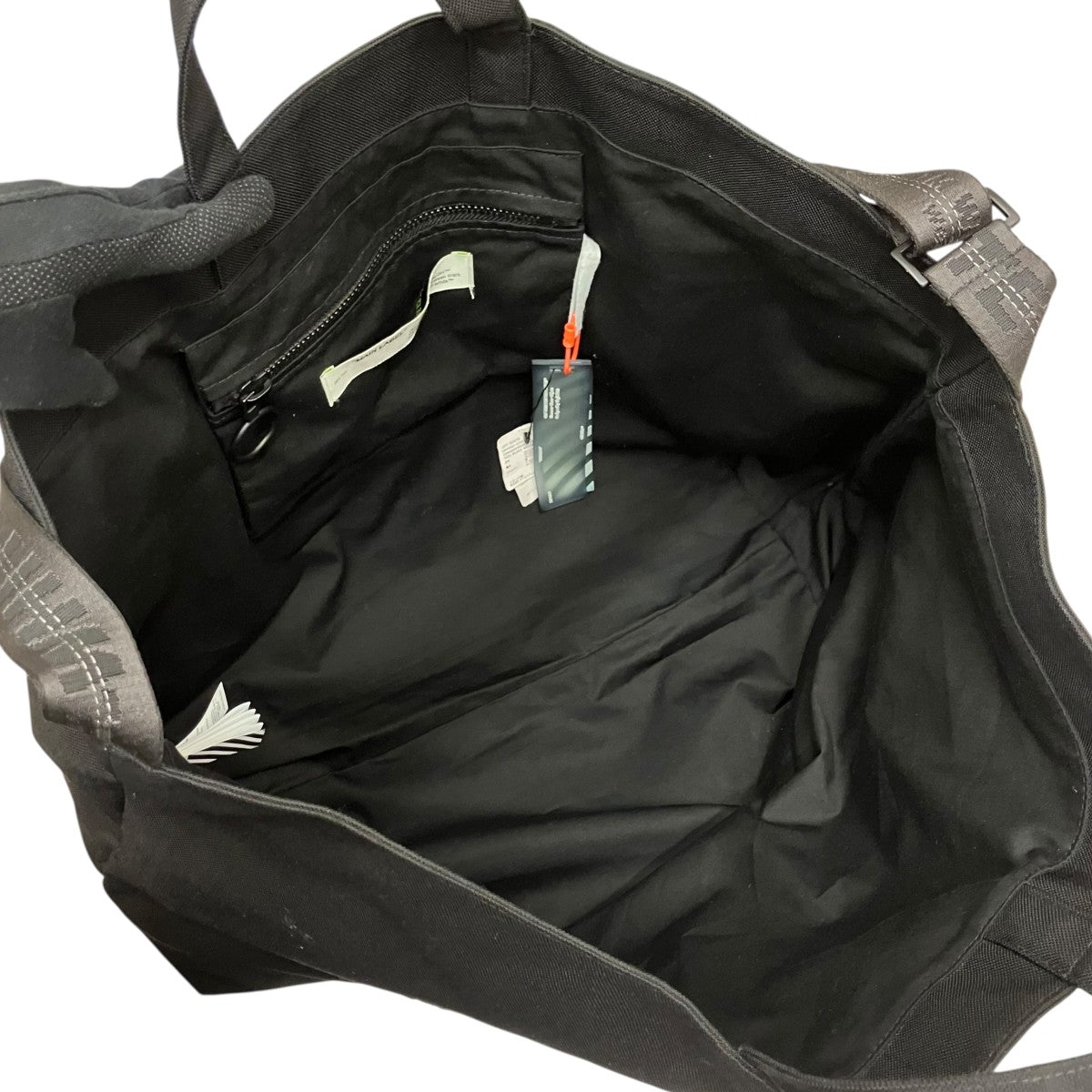 CARRYOVER QUOTE TOTEショルダートートバッグ