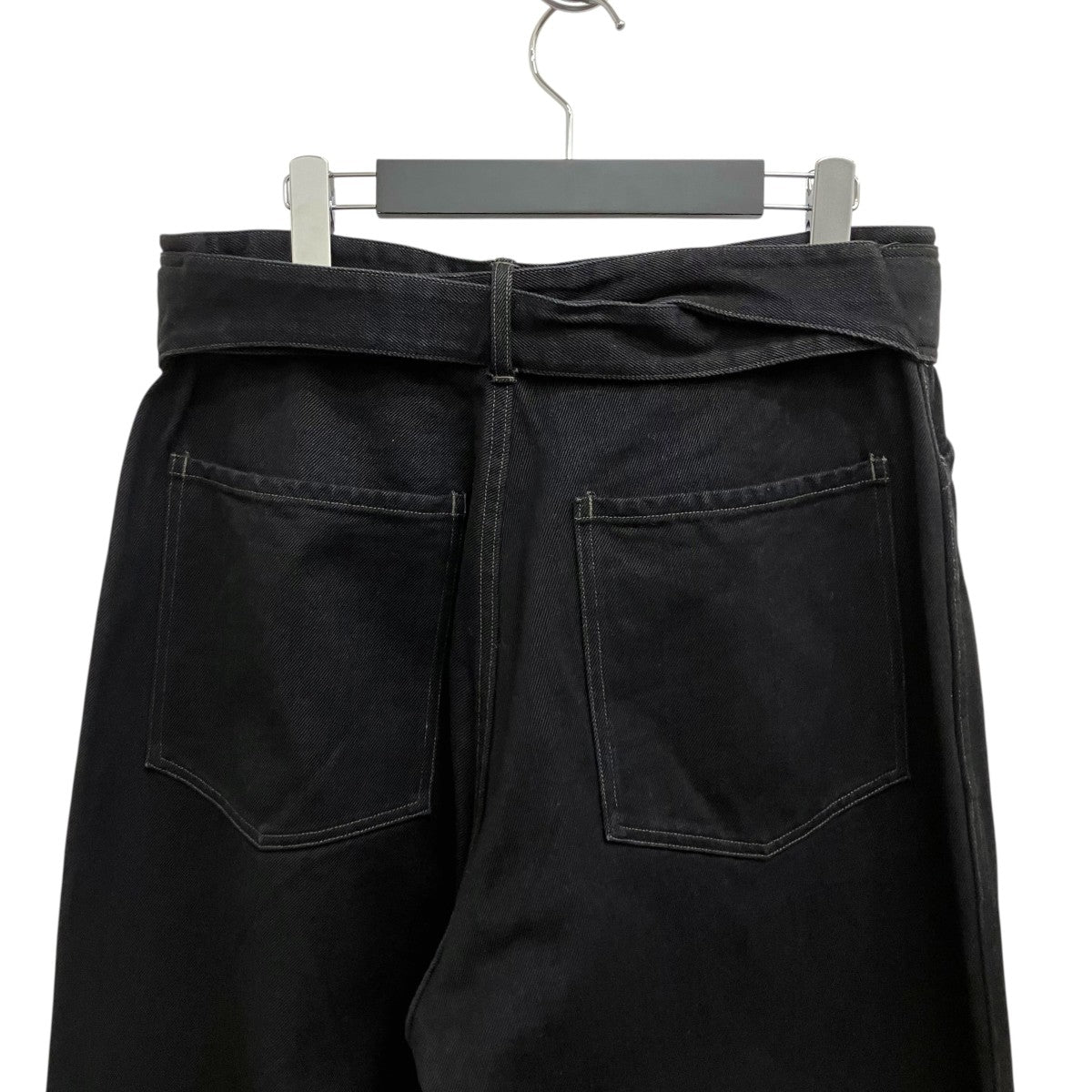 26SS ブラックデニム ベルテッドパンツ D01-03001