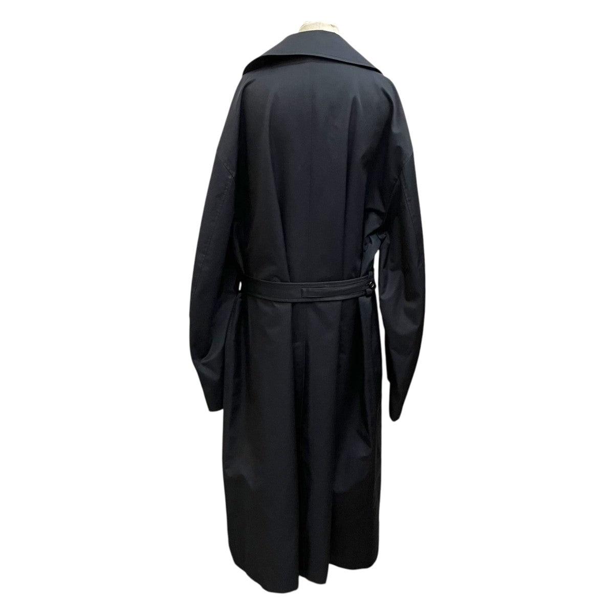 DOUBLE LAPELED DOUBLE BREASTED COATトレンチコートST.483