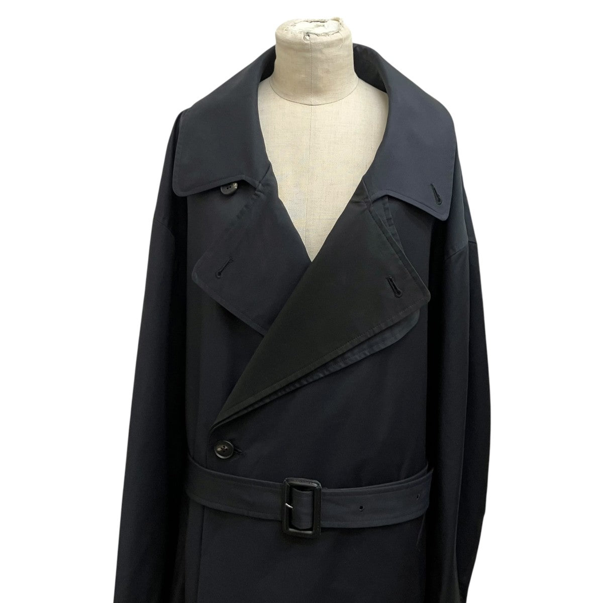 DOUBLE LAPELED DOUBLE BREASTED COATトレンチコートST.483