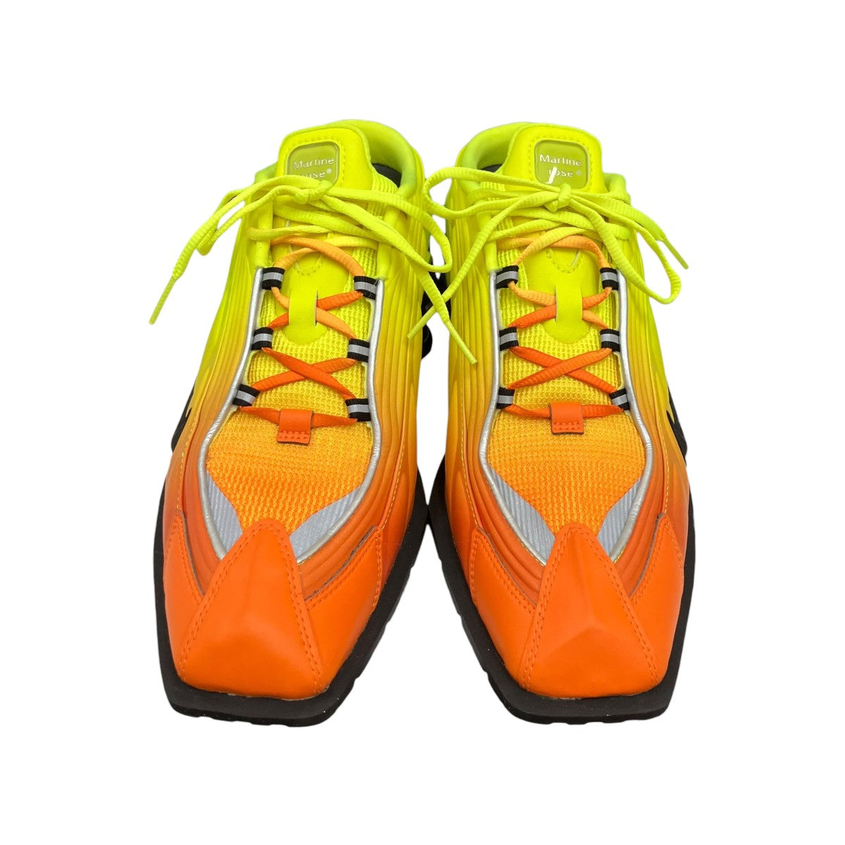 Shox MR4 ”Safety Orange”スニーカーDQ2401-800