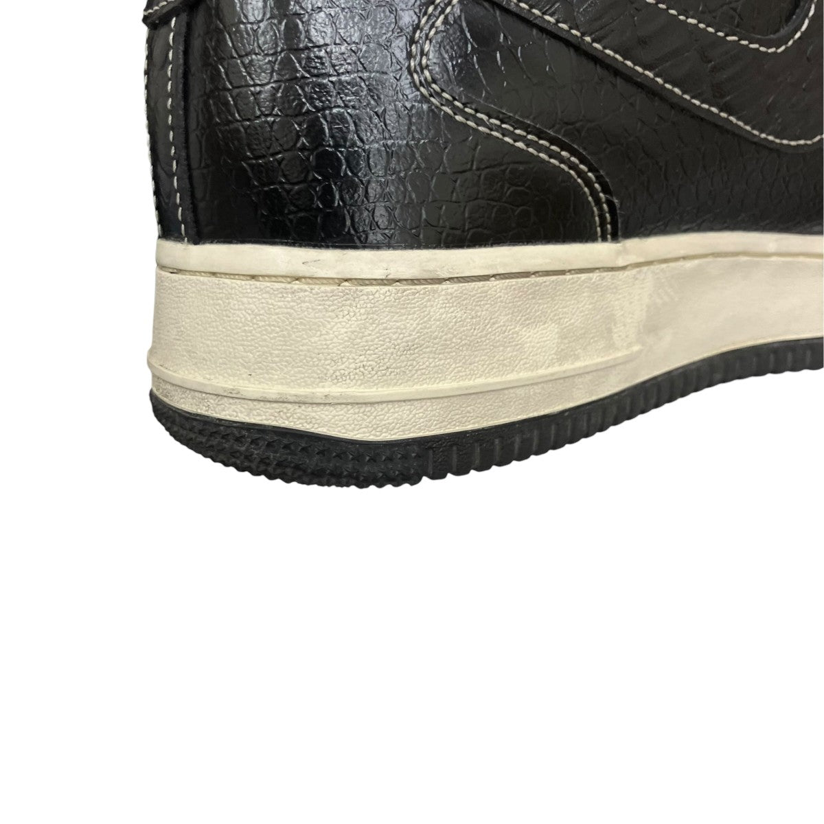 Air Force 1 Mid LX ”Our Force 1”ハイカットスニーカーDV1029-010