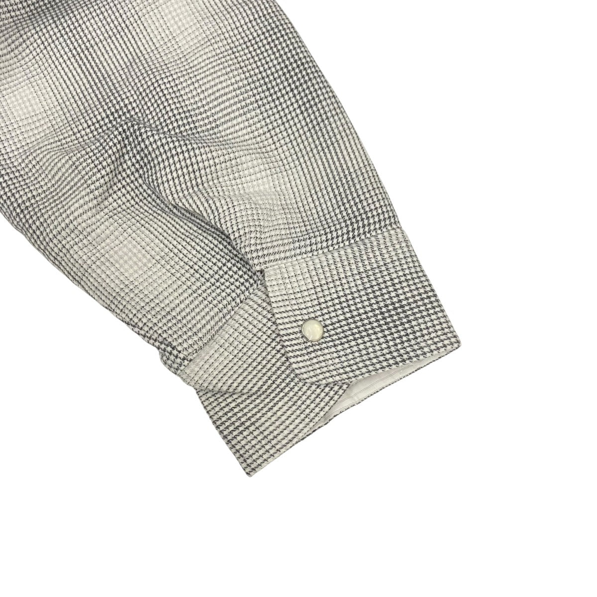 Padded Shirt中綿ジャケット