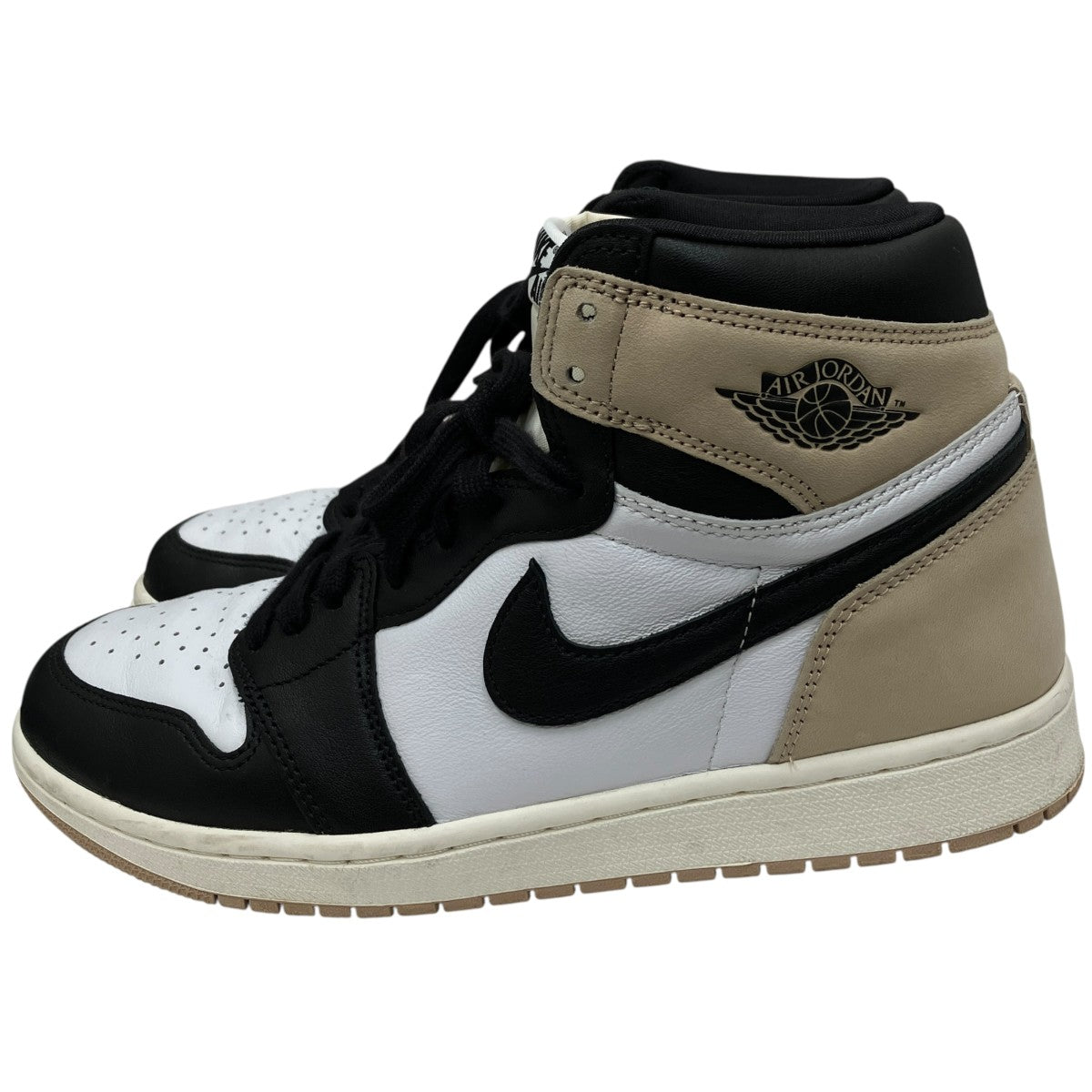 Air Jordan 1 Retro High OG ”Latte”スニーカーFD2596-021