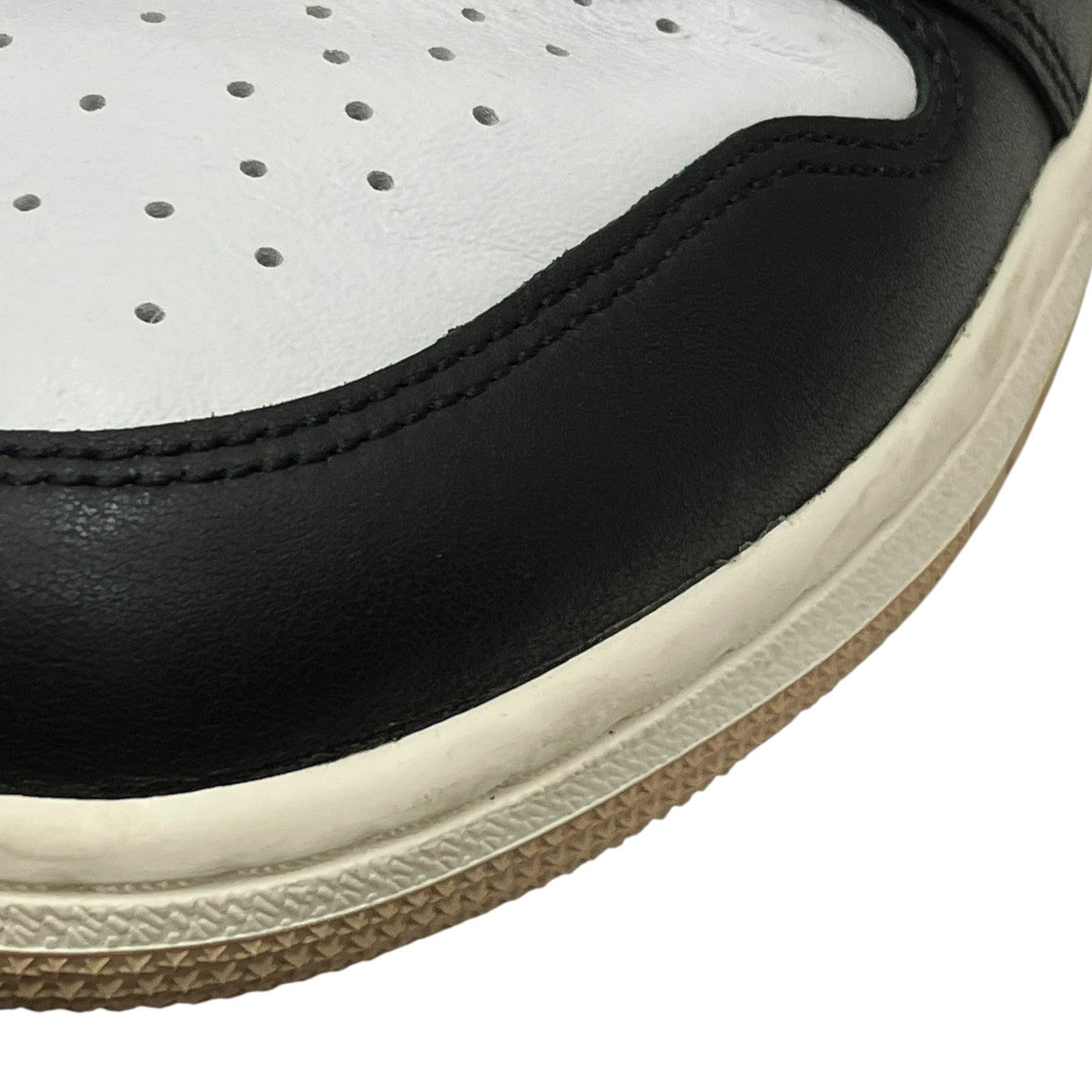 Air Jordan 1 Retro High OG ”Latte”スニーカーFD2596-021