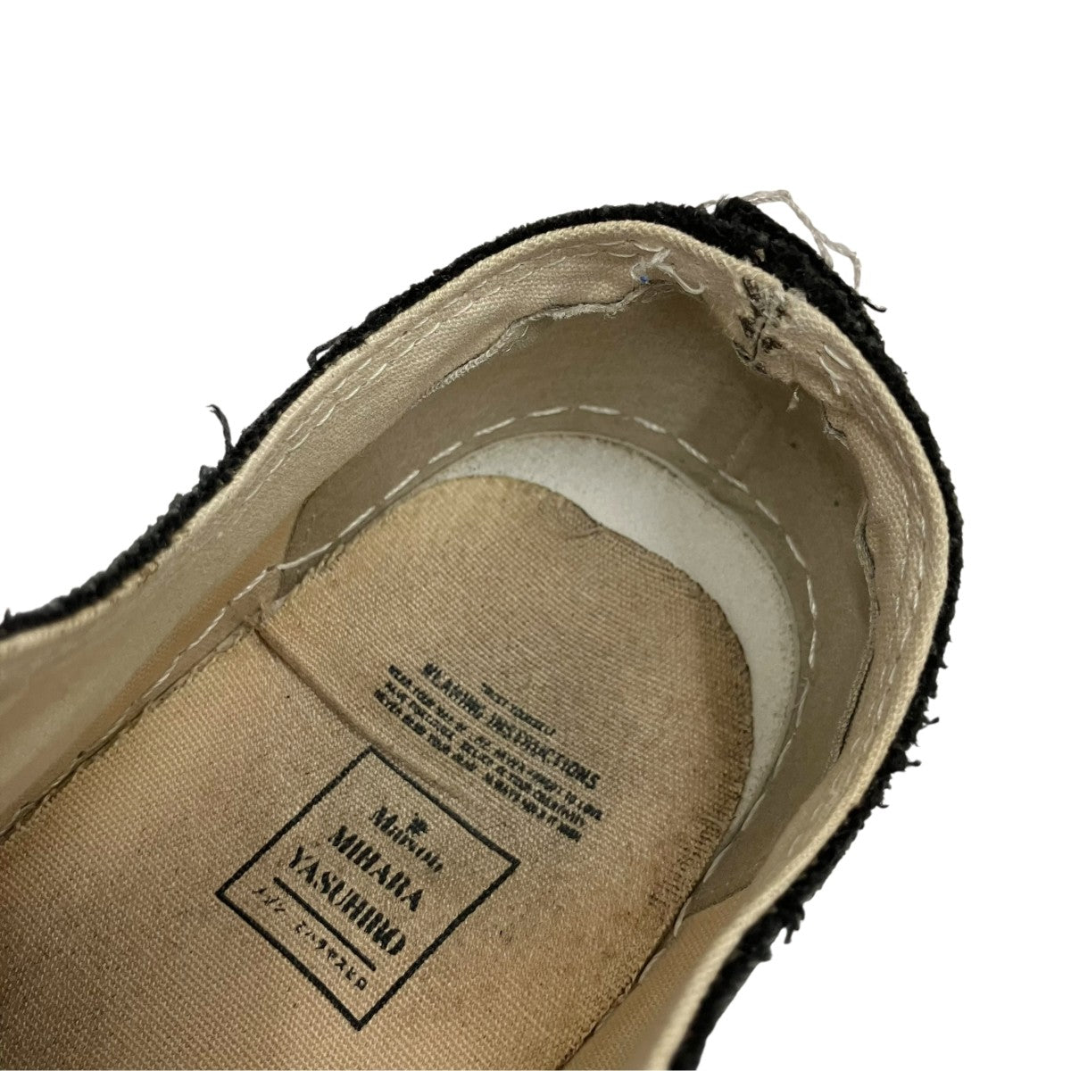 スニーカーA01FW702
