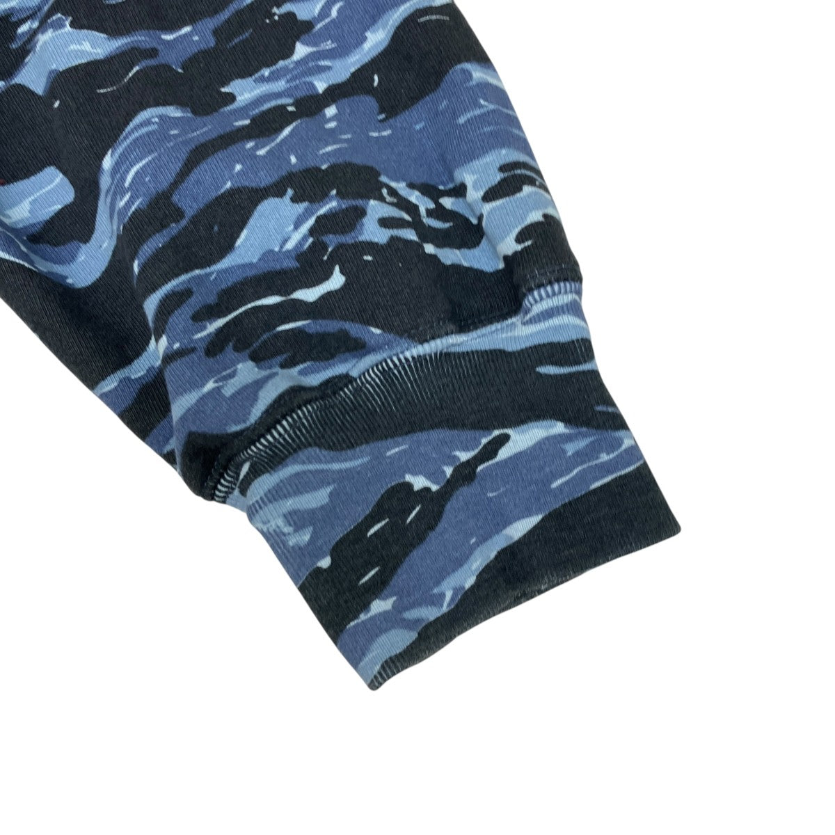 Supreme 24AWSMALLBOX HOODED SWEATSHIRTカモフラスウェットパーカー 古着・中古-6枚目のアイテム画像