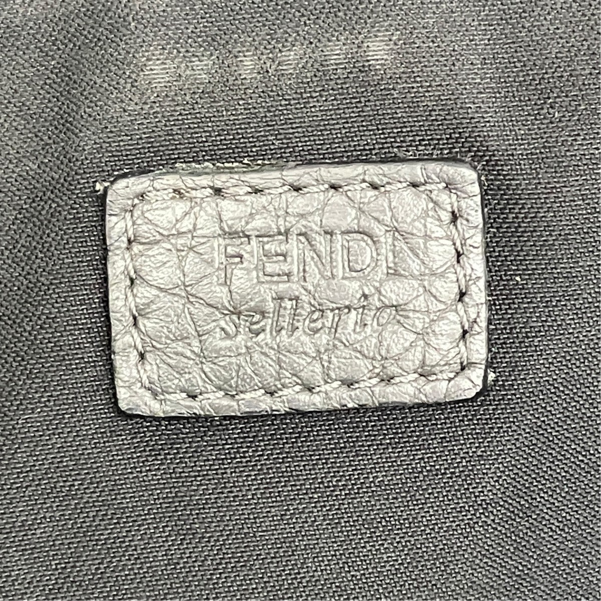 FENDI クラッチバッグ7M0225 古着・中古-4枚目のアイテム画像