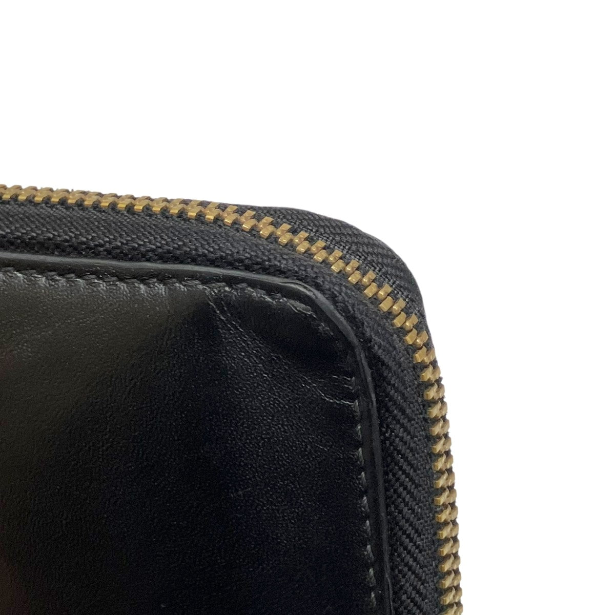 二つ折り ZIPウォレット財布