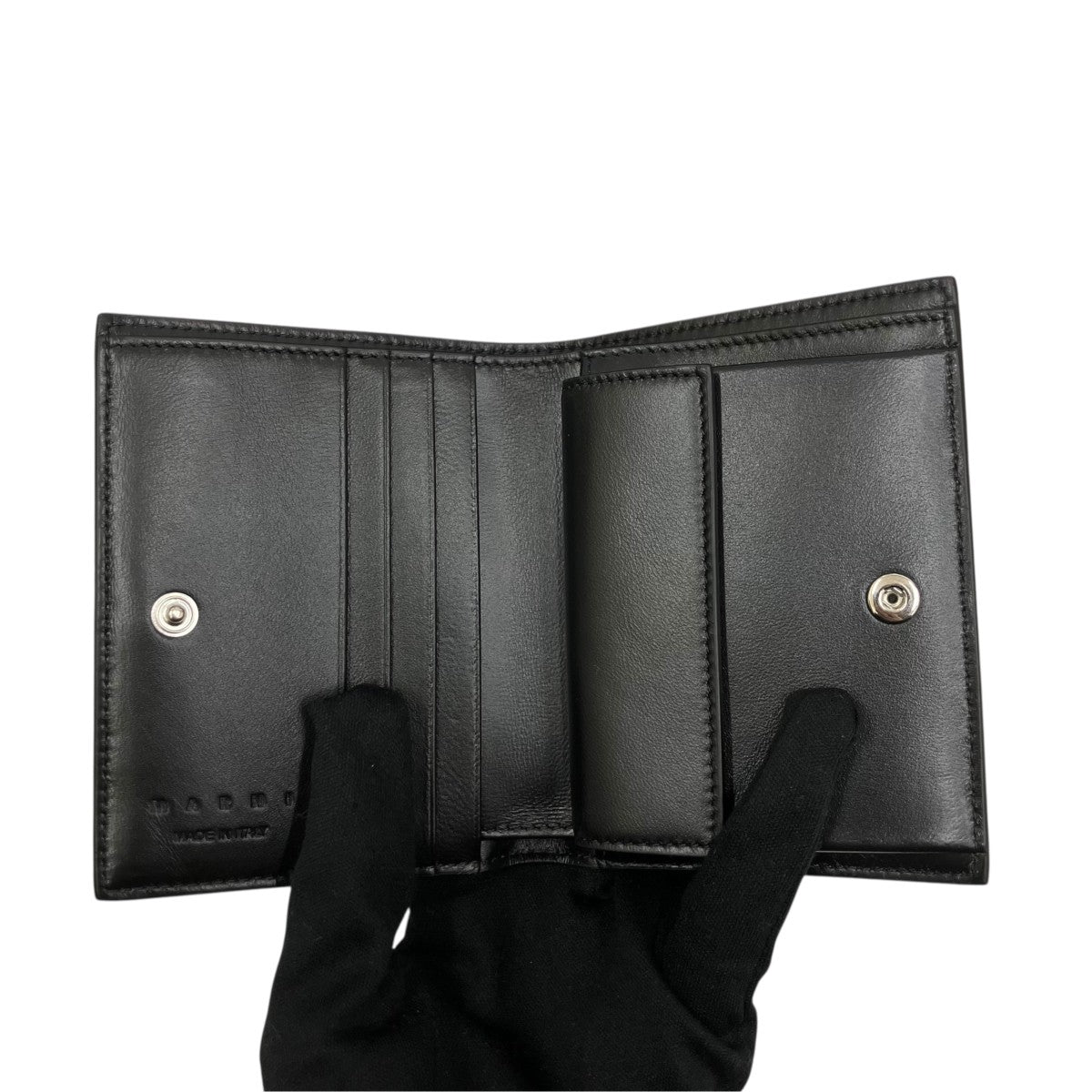 26AW MENDING EMBROIDERY BIFOLD WALLET PFMI0098U0