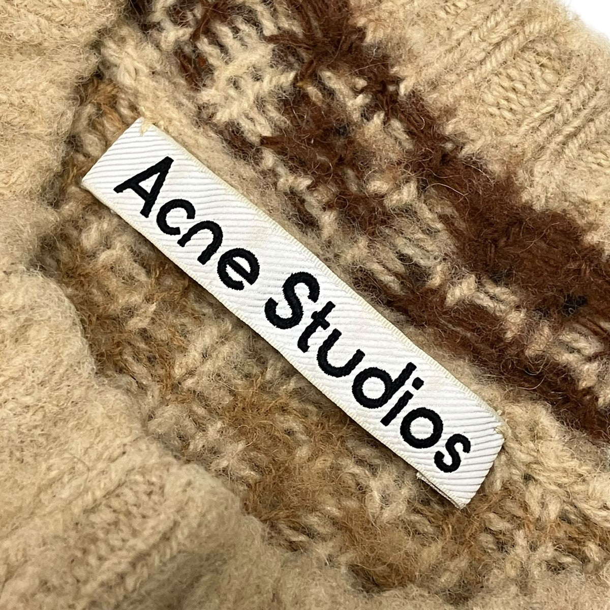 ACNE STUDIOS(アクネストゥディオズ) ハウンドトゥースチェッククルーネックニットFN-MN-KNIT000279/B60203  FN-MN-KNIT000279/B60203 ブラウン×ベージュ サイズ S｜【公式】カインドオルオンライン ブランド古着・中古通販【kindal】