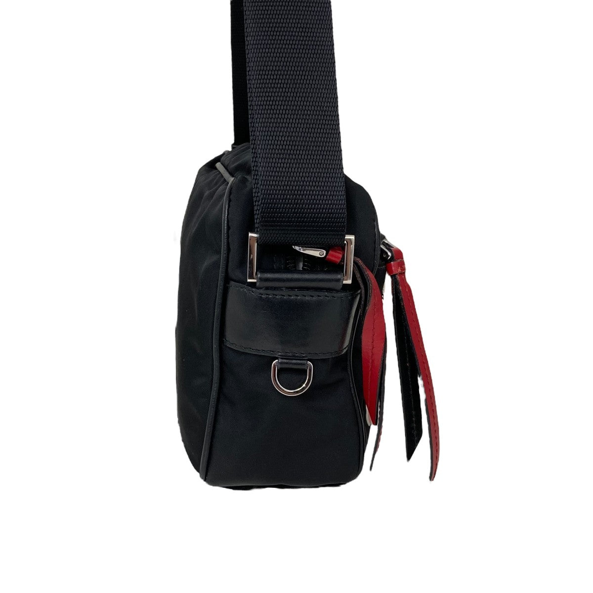 MN-0670 PRADA プラダ ショルダーバッグ ワンショルダー レザー エナメル 斜めがけ ブラック お出かけ 男女兼用 送料関税込☆PRADA Re-Edition 2005 サフィアーノレザー バッグ (PRADA