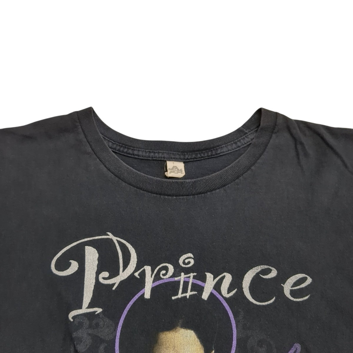 VINTAGE Prince 2011 Concert TeeTシャツ 古着・中古-3枚目のアイテム画像