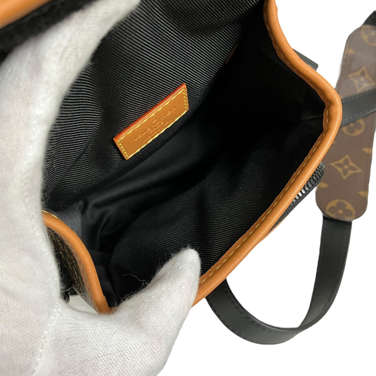 LOUIS VUITTON×NIGO アマゾンメッセンジャーショルダーバッグN40357 の古着・中古アイテム