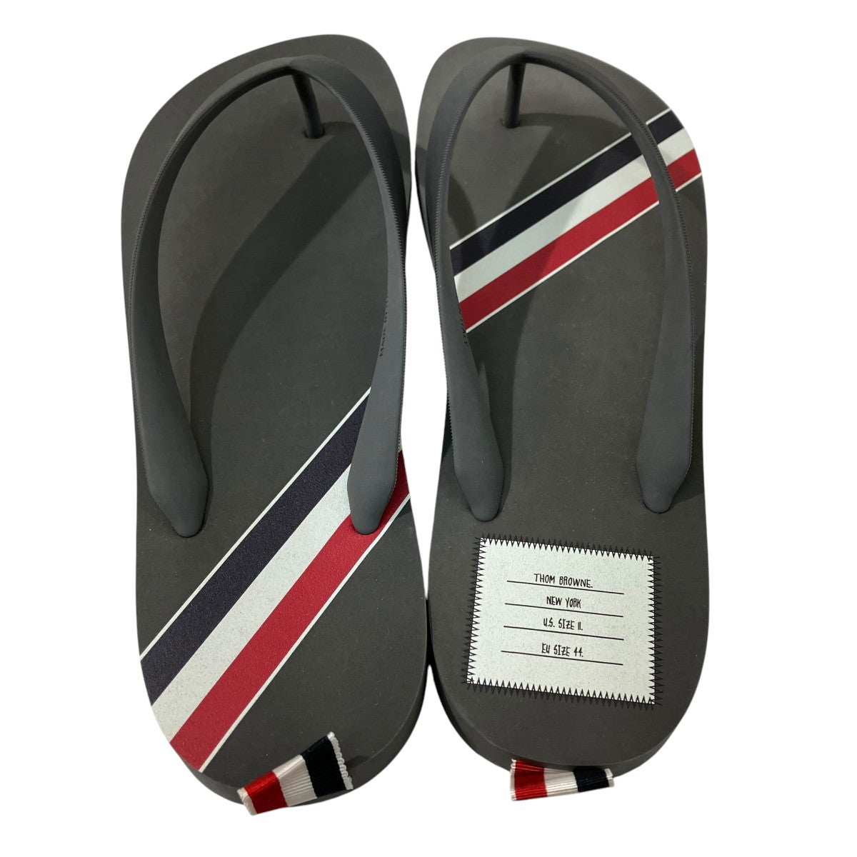THOM BROWNE 正規品関税込み フィッシャーマンサンダル MFL097A メンズスリッパとサンダル | Thom Browne