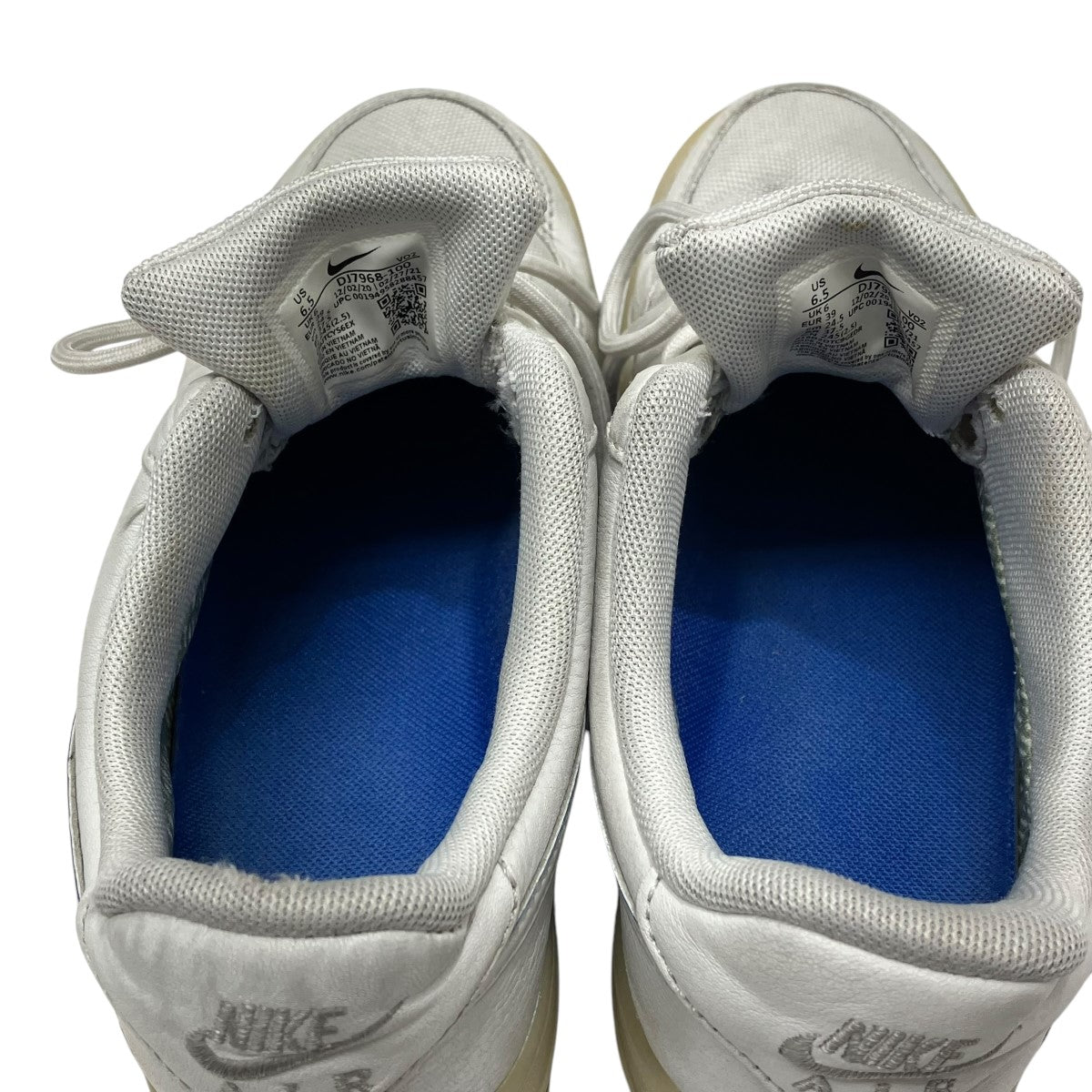 ナイキのスニーカー DJ7968-100です。 NIKE 古着・中古 シューズ アイテム