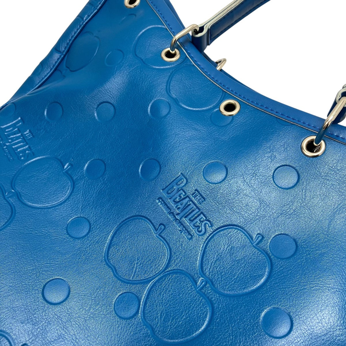 THE BEATLES 古着・中古 ザビートルズのThe Beatles CDG Embossed Coloured Boat Bag Small トートバッグ VZ-K241です。