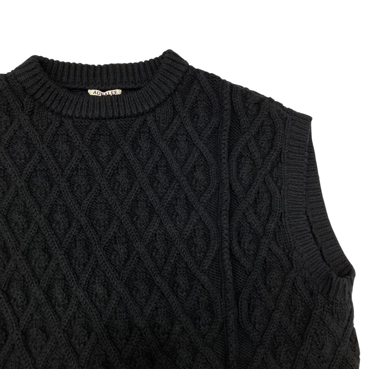 AURALEE ブラウン スリーブレスベスト AURALEE(オーラリー) HARD TWIST MERINO ARAN KNIT VESTニット
