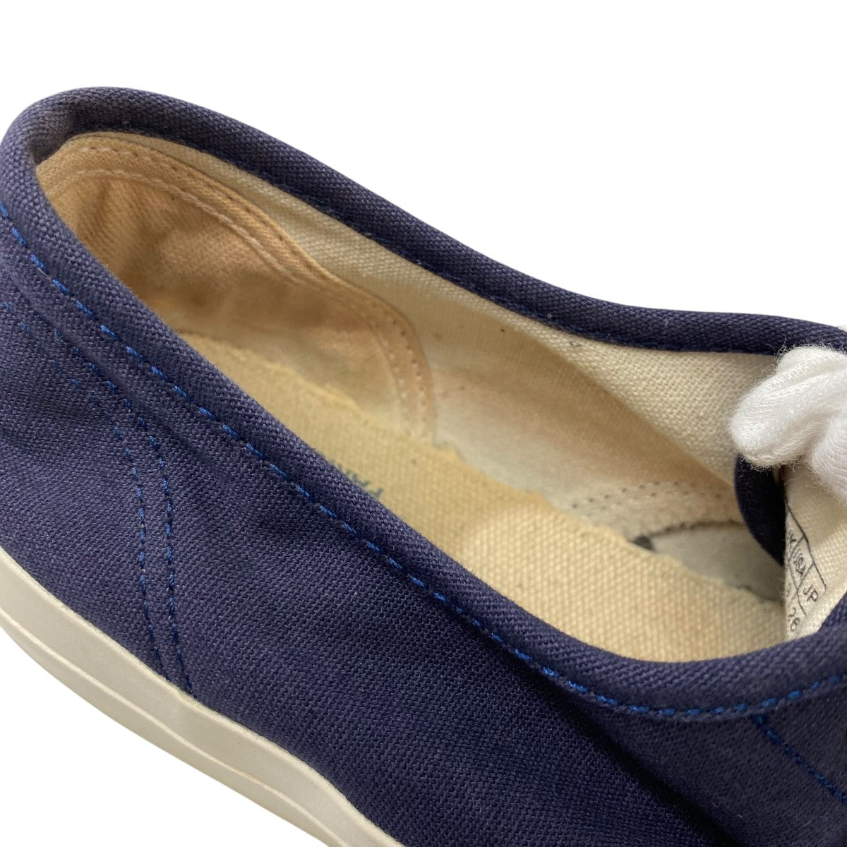 MAISON KITSUNE(メゾンキツネ) スニーカーCU04706WW9000