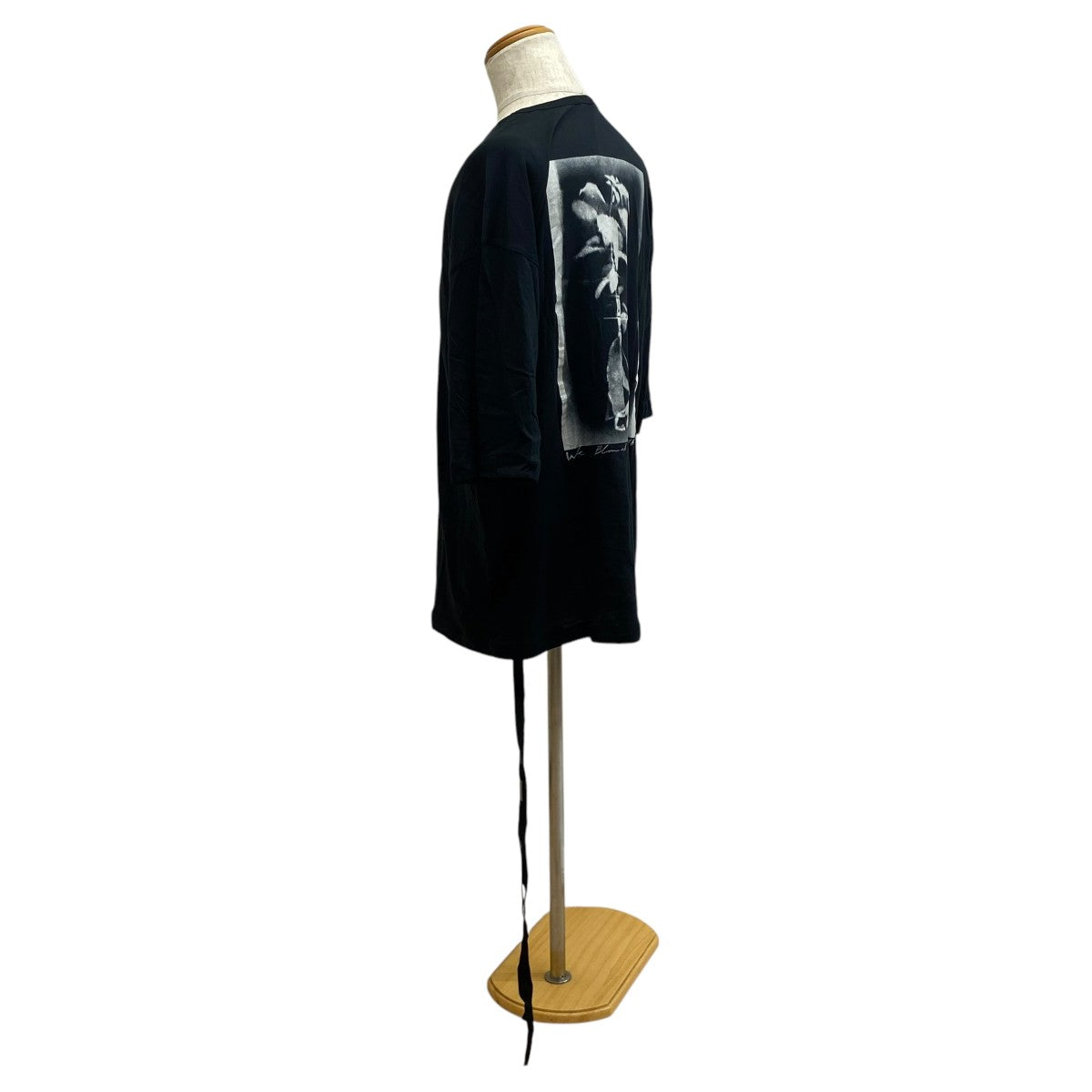 ANN DEMEULEMEESTER(アンドゥムルメステール) 限定プリントT