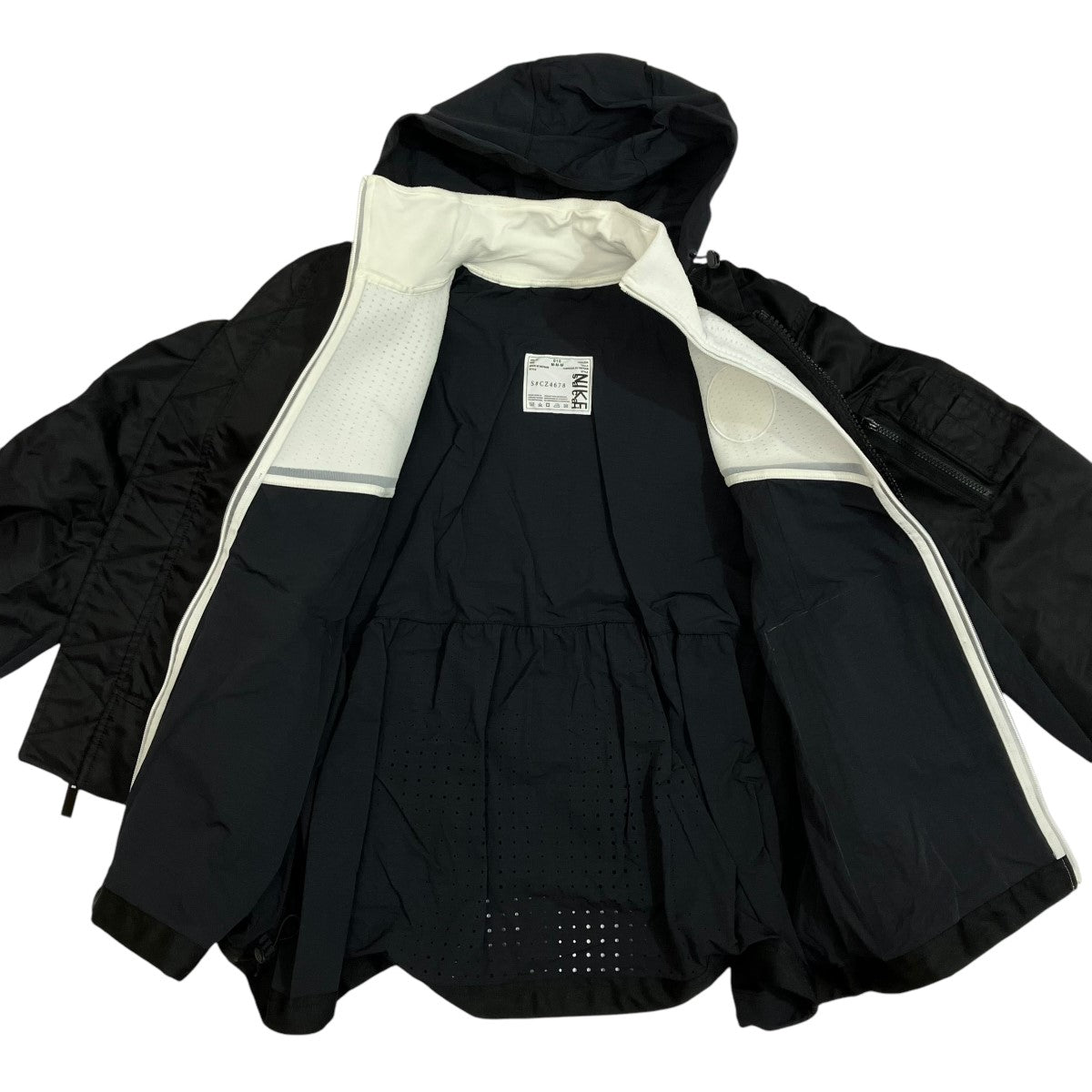 sacai×NIKE 21AWNRG LAYERED JKTブルゾンCZ4678 CZ4678 ブラック sacai×NIKE 21AWNRG LAYERED JKTブルゾンCZ4678 CZ4678 ブラック