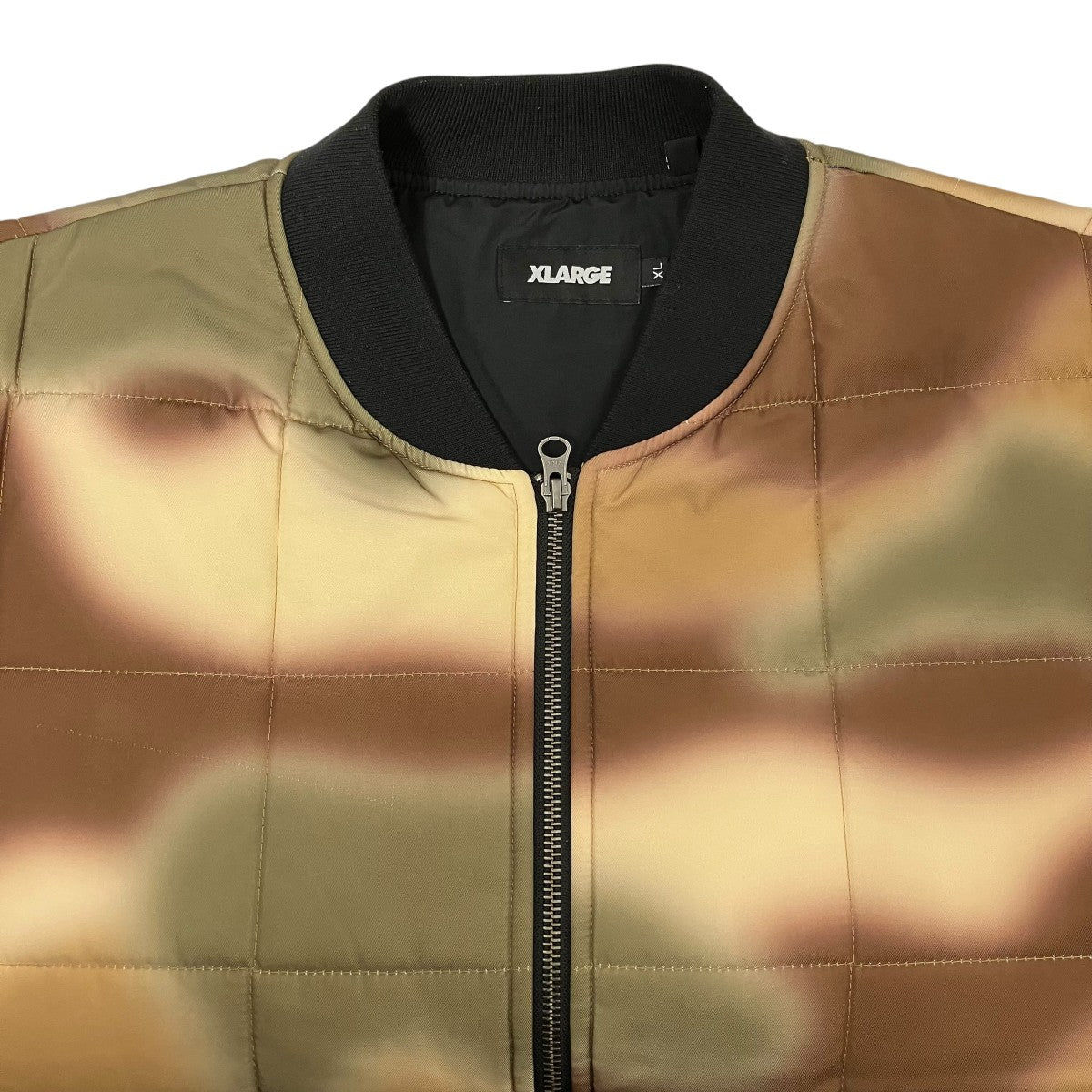 X-LARGE(エクストララージ) SQUARE QUILTED JACKETブルゾン