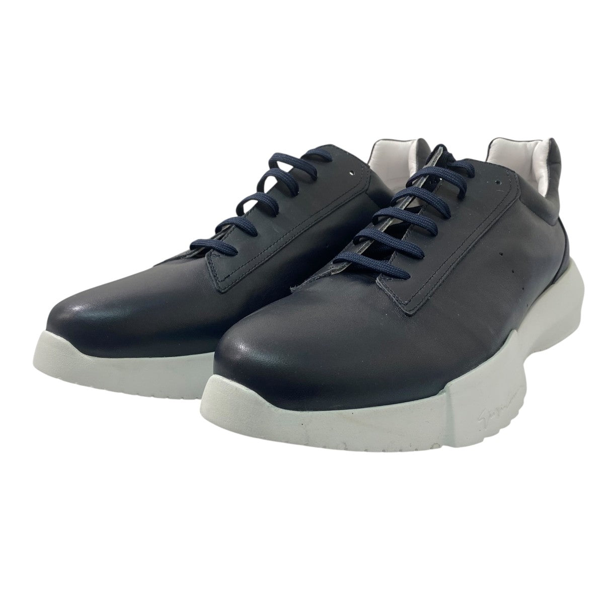 GIORGIO ARMANI(ジョルジオ・アルマーニ) スニーカーX2X070 GIORGIO ARMANI(ジョルジオ・アルマーニ) スニーカーX2X070