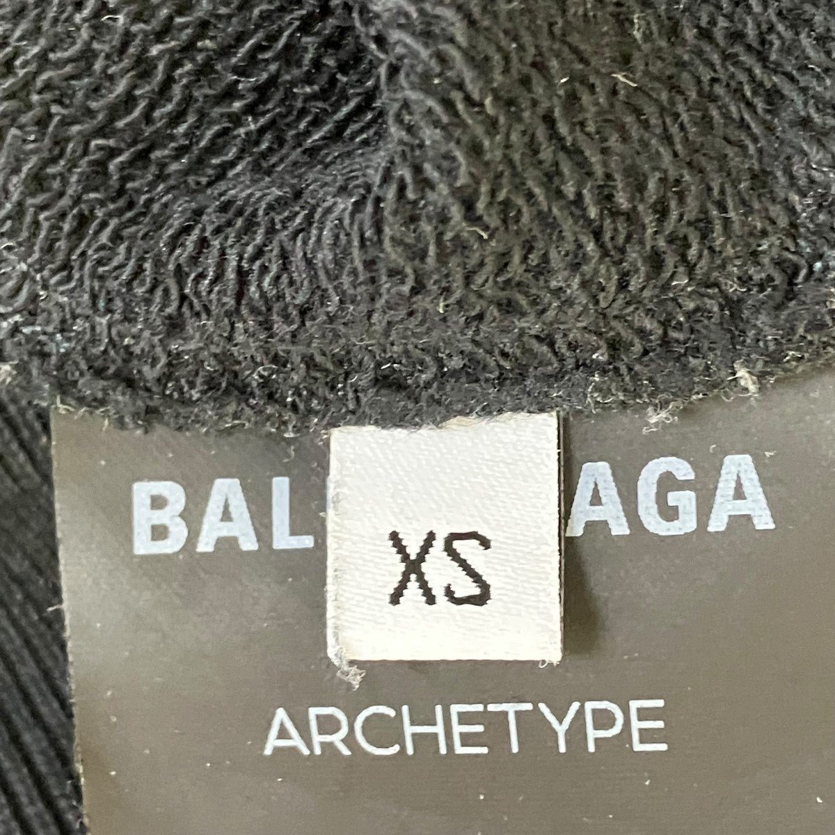 BALENCIAGA(バレンシアガ) フードロゴパーカーパーカーCA00985